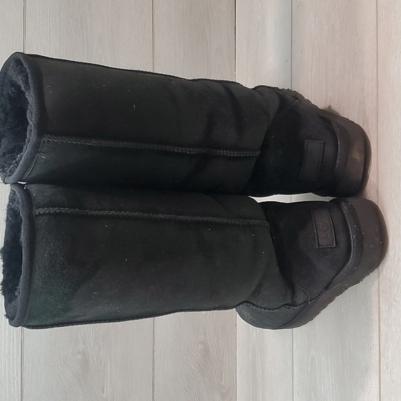 Sold Ugg Australia Women Classic Tall II Leather Sheepskin Boots shoes sz 10 - Picture 6 of 14